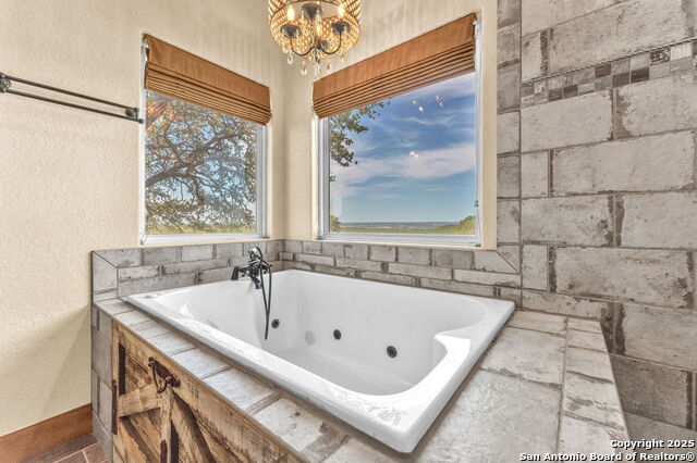 Listing photo id 36 for 131 Southwind