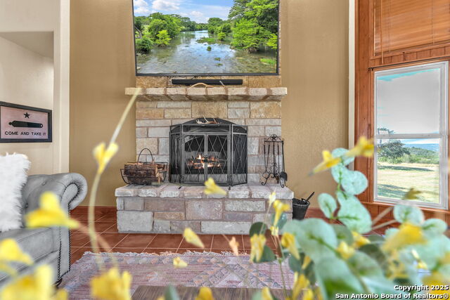 Listing photo id 49 for 131 Southwind