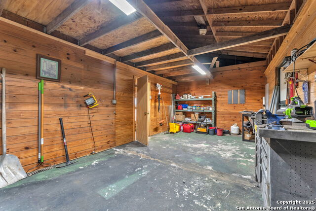 Listing photo id 55 for 131 Southwind