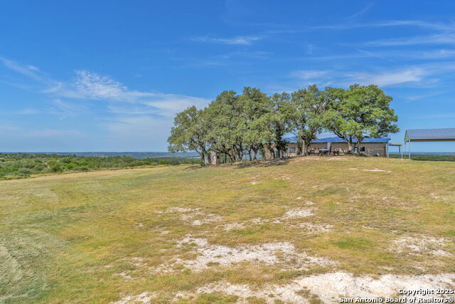 Listing photo id 82 for 131 Southwind