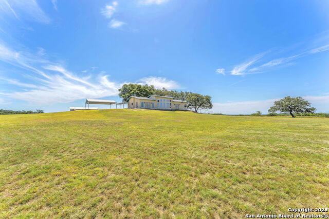 Listing photo id 88 for 131 Southwind