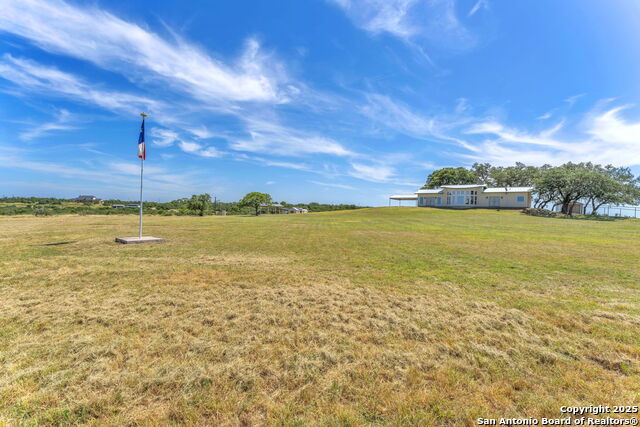 Listing photo id 89 for 131 Southwind