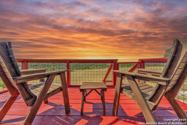 Listing photo id 94 for 131 Southwind