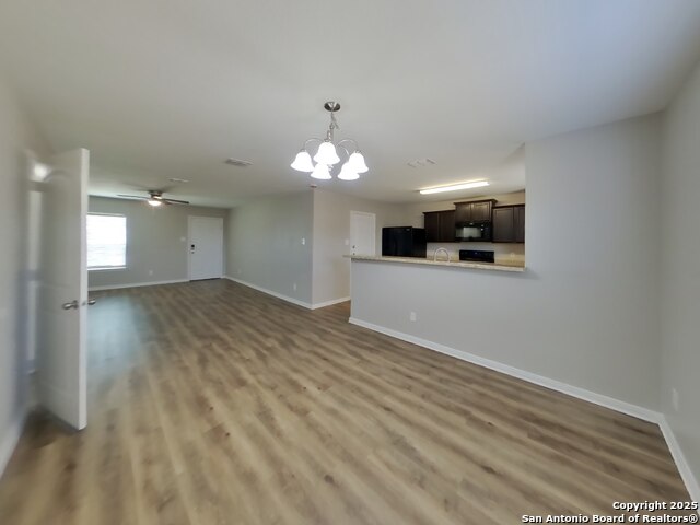 Listing photo id 2 for 6812 Rosenthal