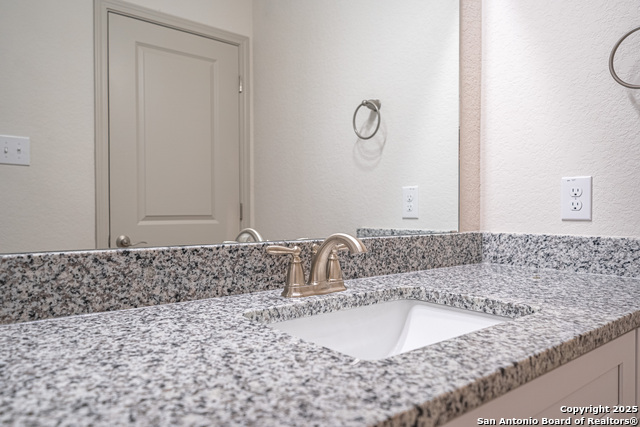 Image 14 of 25 For 7545 Briarwood Pass 101