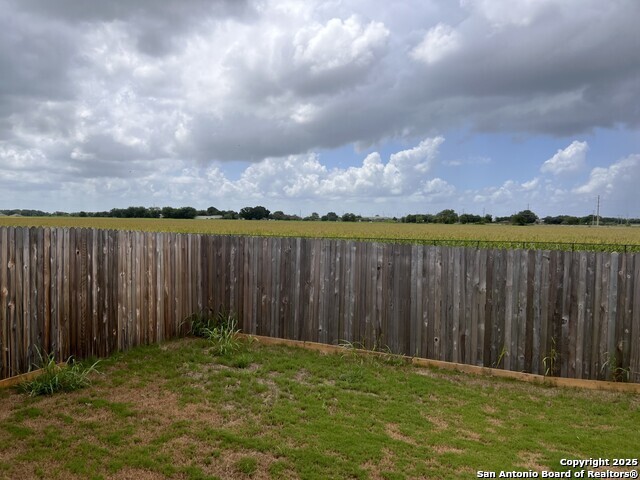 Image 25 of 26 For 527 Grayson Lane