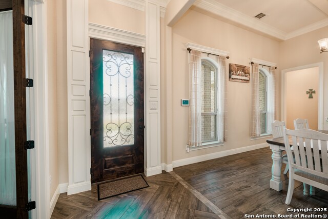 Image 4 of 42 For 133 Mulhouse Circle