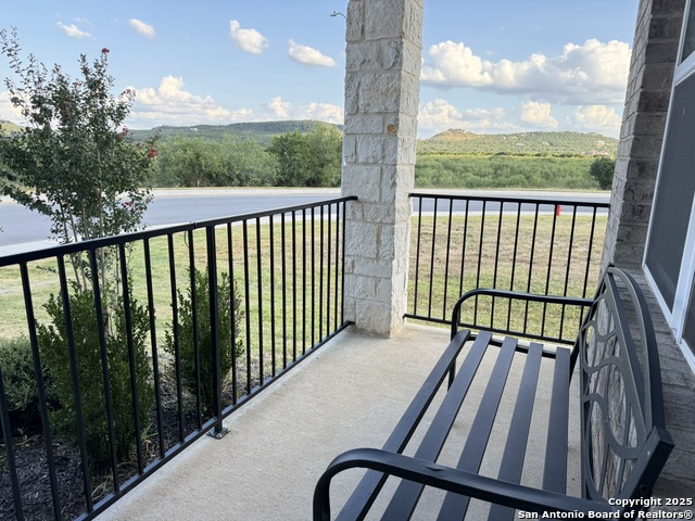Listing photo id 0 for 3335 Iron Canyon