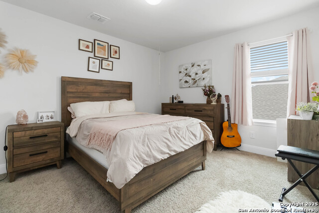 Listing photo id 5 for 3335 Iron Canyon