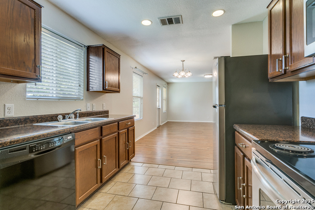 Image 5 of 25 For 10903 Cimarron
