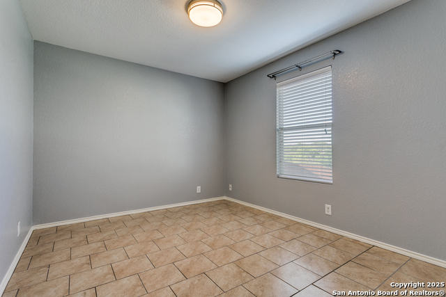 Image 8 of 25 For 10903 Cimarron