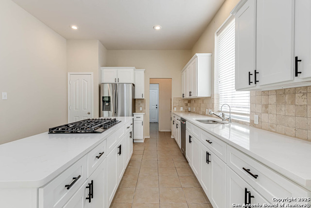 Image 21 of 51 For 322 Waxberry Trl