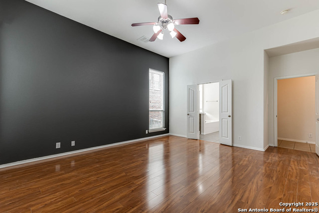 Image 31 of 51 For 322 Waxberry Trl