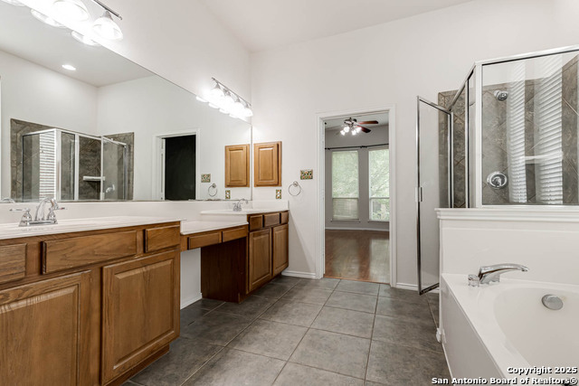 Image 33 of 51 For 322 Waxberry Trl