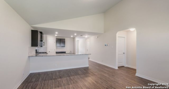 Image 3 of 7 For 4707 Paluxy