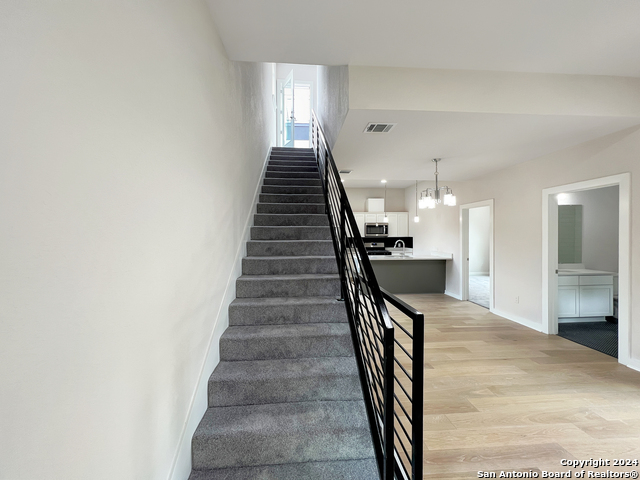 Image 17 of 30 For 100 Lewis St 2