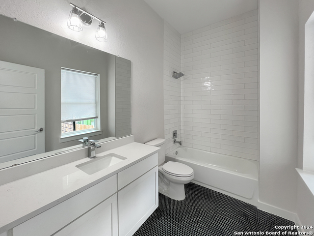 Image 27 of 30 For 100 Lewis St 2