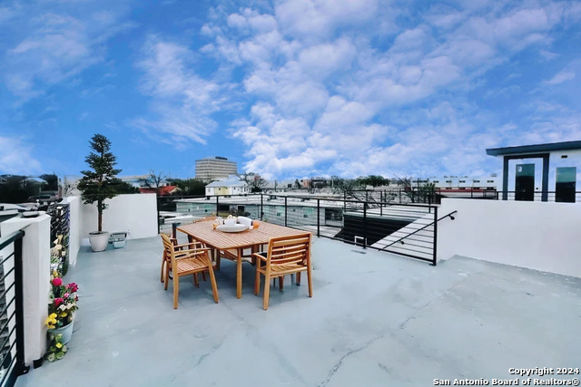 Image 29 of 30 For 100 Lewis St 2