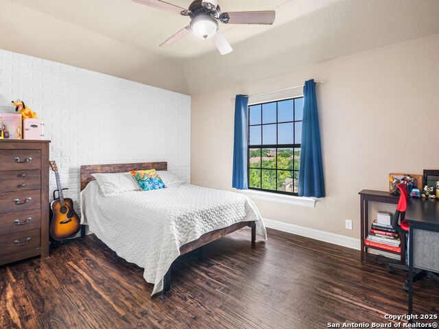 Image 40 of 56 For 2815 Roan Creek
