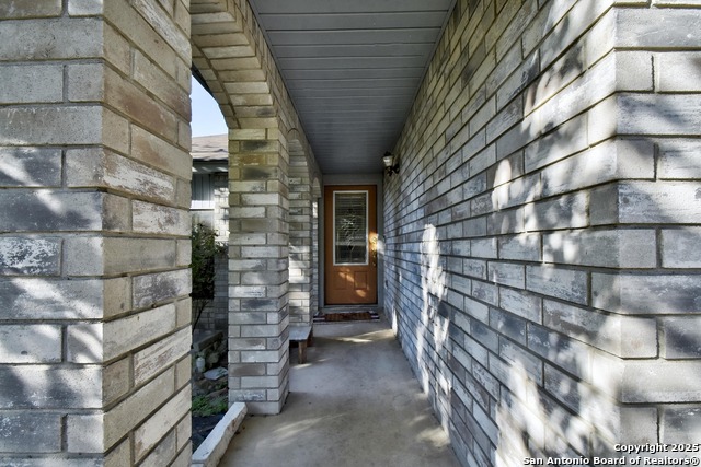 Image 2 of 22 For 14218 Fairwayhill