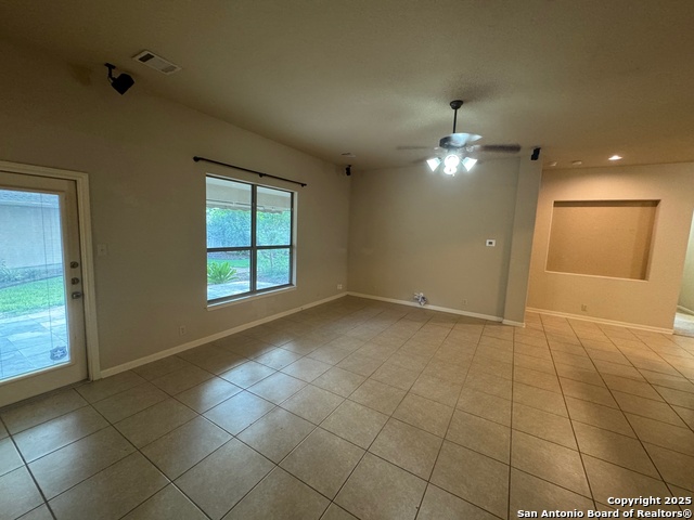 Image 7 of 28 For 450 Flippin Estates