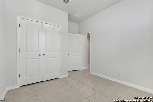 Image 27 of 38 For 112 Grand Vista