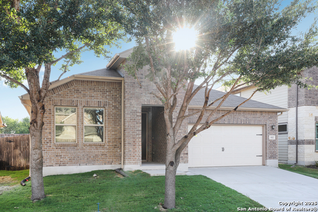 Image 4 of 38 For 112 Grand Vista