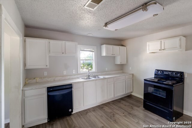 Image 10 of 22 For 443 34th St Sw