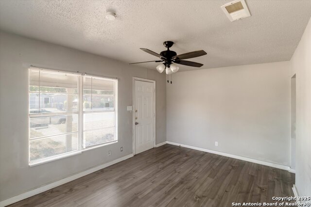 Image 7 of 22 For 443 34th St Sw