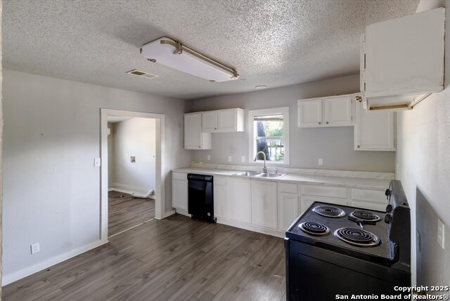 Image 9 of 22 For 443 34th St Sw