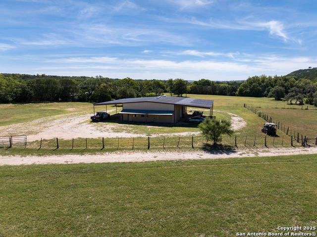 Listing photo id 41 for 530 Westway Dr