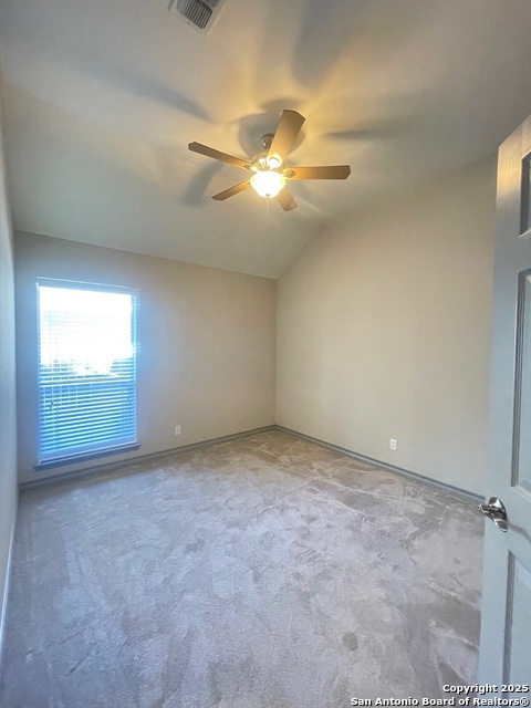 Image 19 of 23 For 15034 Oak Briar