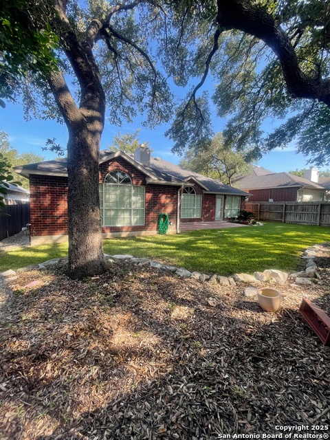 Image 2 of 23 For 15034 Oak Briar