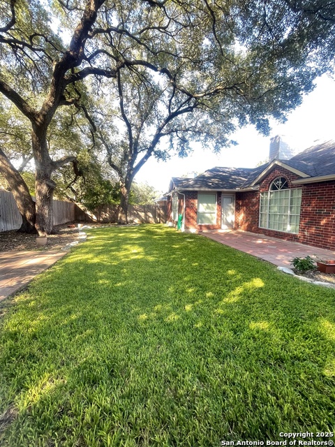 Image 4 of 23 For 15034 Oak Briar