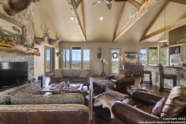 Image 15 of 48 For 515 Settlers Way