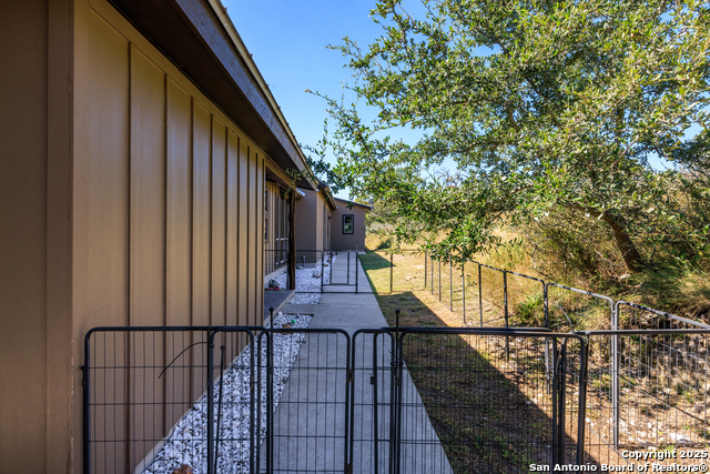 Image 25 of 48 For 515 Settlers Way