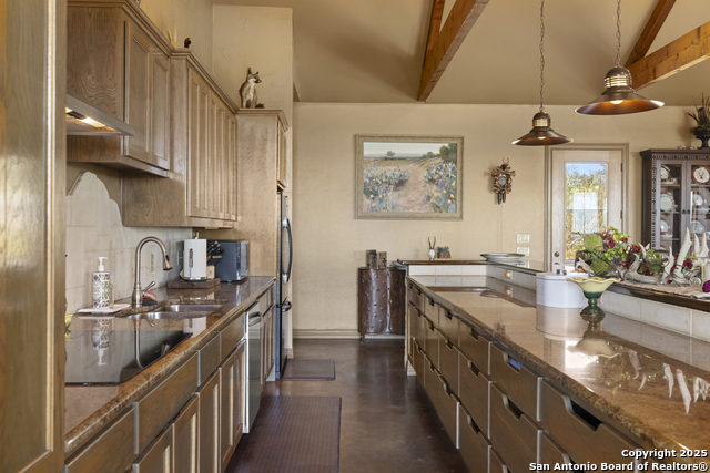 Image 46 of 48 For 515 Settlers Way