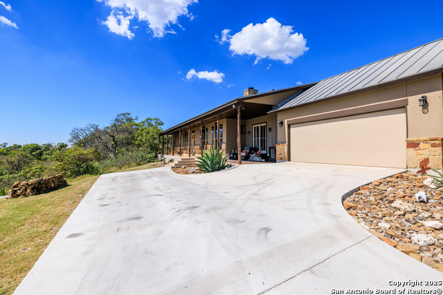 Image 8 of 48 For 515 Settlers Way