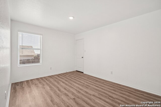 Image 15 of 32 For 14010 Silos Meadows