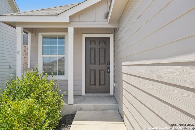 Image 3 of 32 For 14010 Silos Meadows