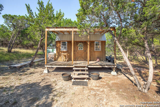 Image 18 of 30 For 779 Red Bluff
