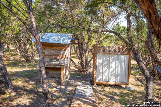 Image 20 of 30 For 779 Red Bluff