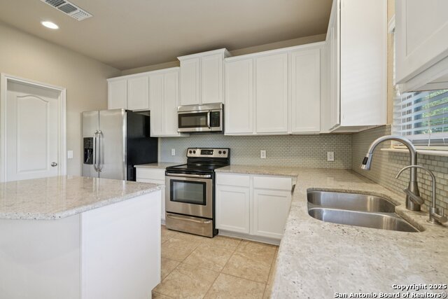 Image 15 of 37 For 10750 Gentle Fox Bay