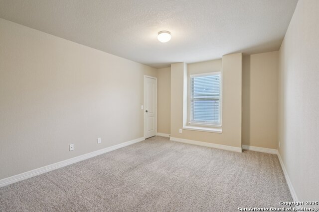 Image 24 of 37 For 10750 Gentle Fox Bay