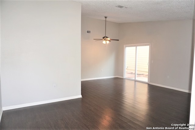 Image 4 of 19 For 5531 Rangeland