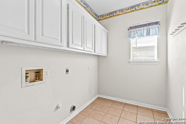 Listing photo id 16 for 141 Oak Knoll