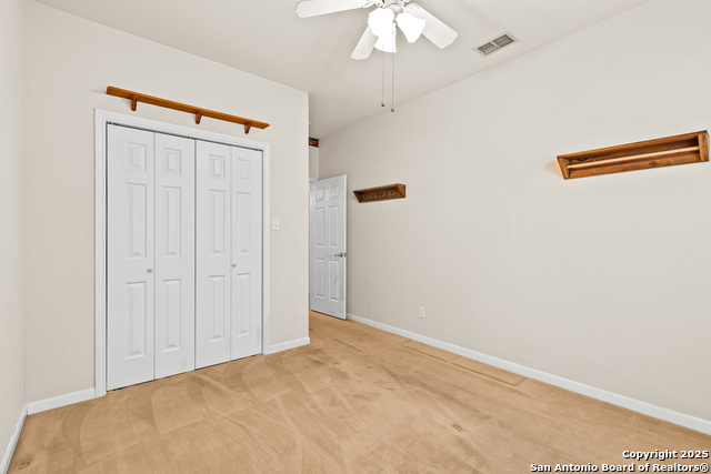 Listing photo id 25 for 141 Oak Knoll