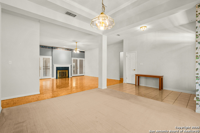 Listing photo id 6 for 141 Oak Knoll