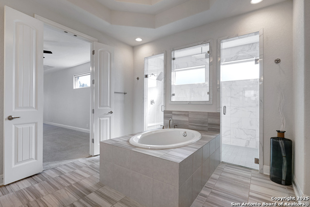 Image 24 of 38 For 621 Oldenburg