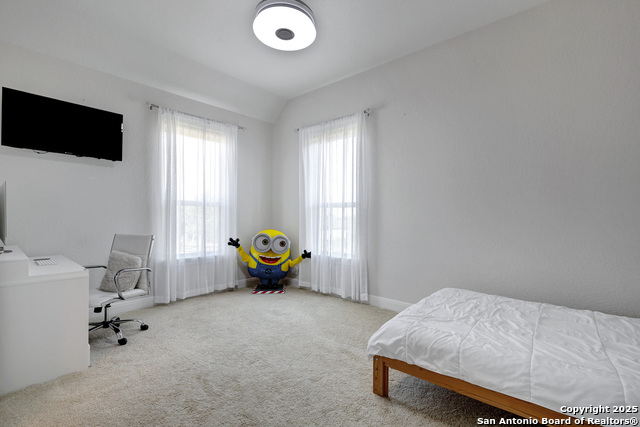 Image 28 of 38 For 621 Oldenburg